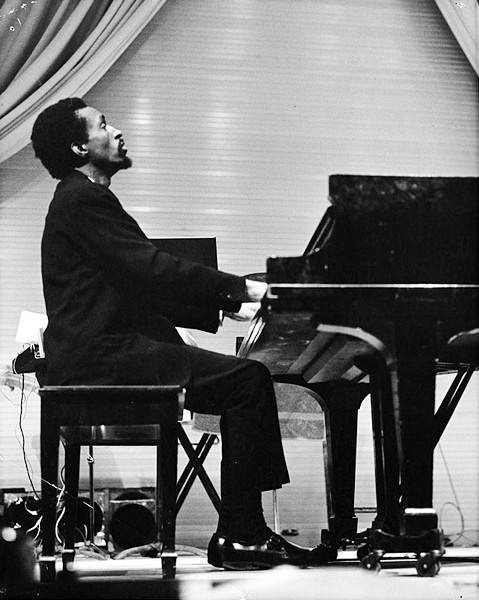 Julius-Eastman-performing-Piano-Pieces-I-IV_1968_Digital-Collections-SUNY-Buffalo_479
