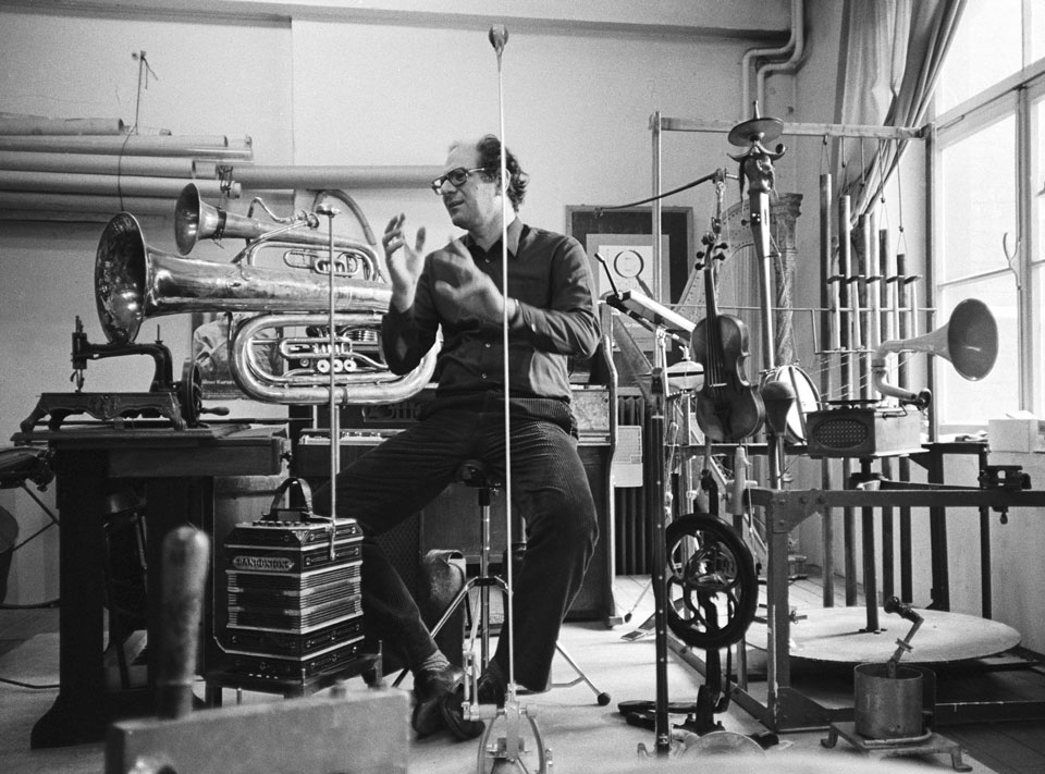 the film works of mauricio kagel – The Hum Blog
